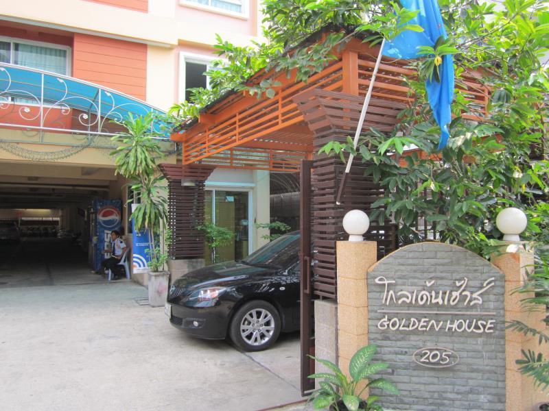 Motel Golden House @ On-Nut Station Bangkok Exteriér fotografie